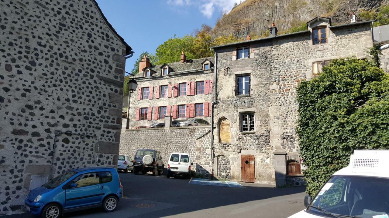 Relais Des Castors Bed & Breakfast Мюра Екстериор снимка