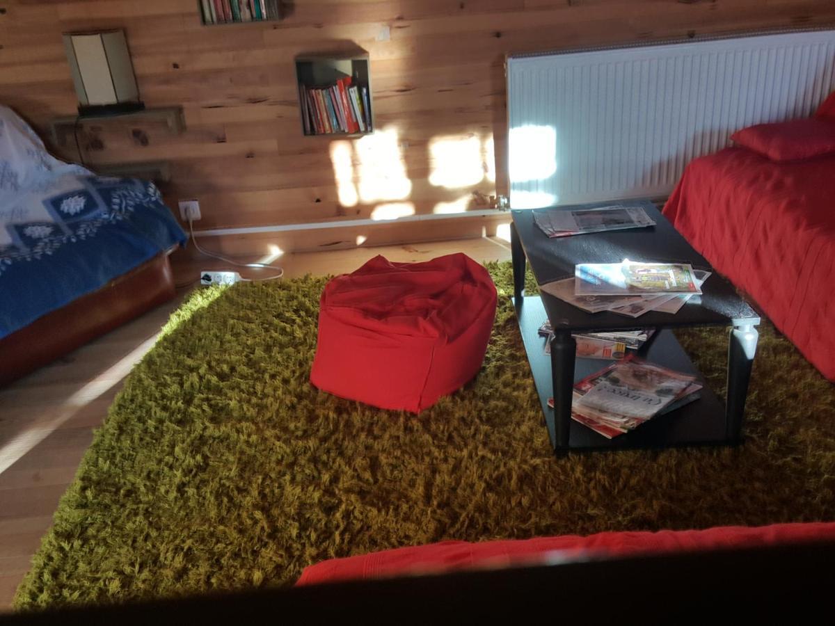 Relais Des Castors Bed & Breakfast Мюра Екстериор снимка